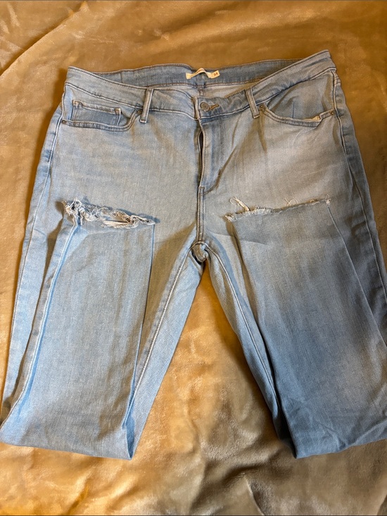 Levi's Denim - Levi's Light Blue Distressed Ankle Crop Jeans